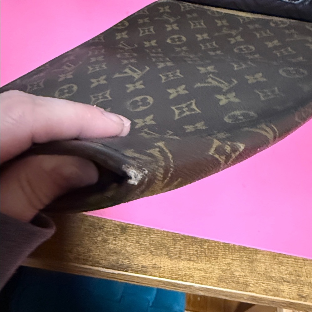 Louis Vuitton Brown Monogram Canvas Zip Portfolio - Picture 12 of 14